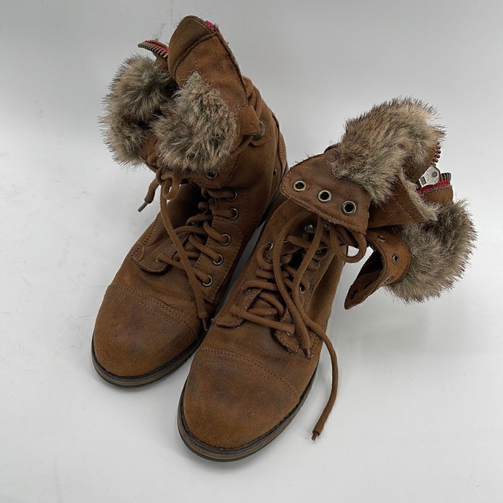 Madden Girl size 7 faux fur lined boots